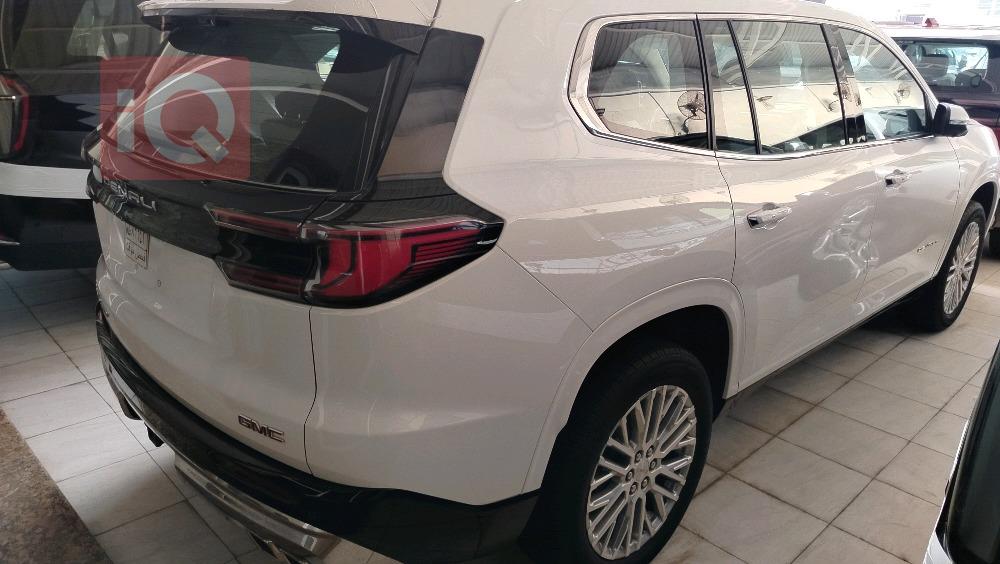 جي ام سي اكاديا